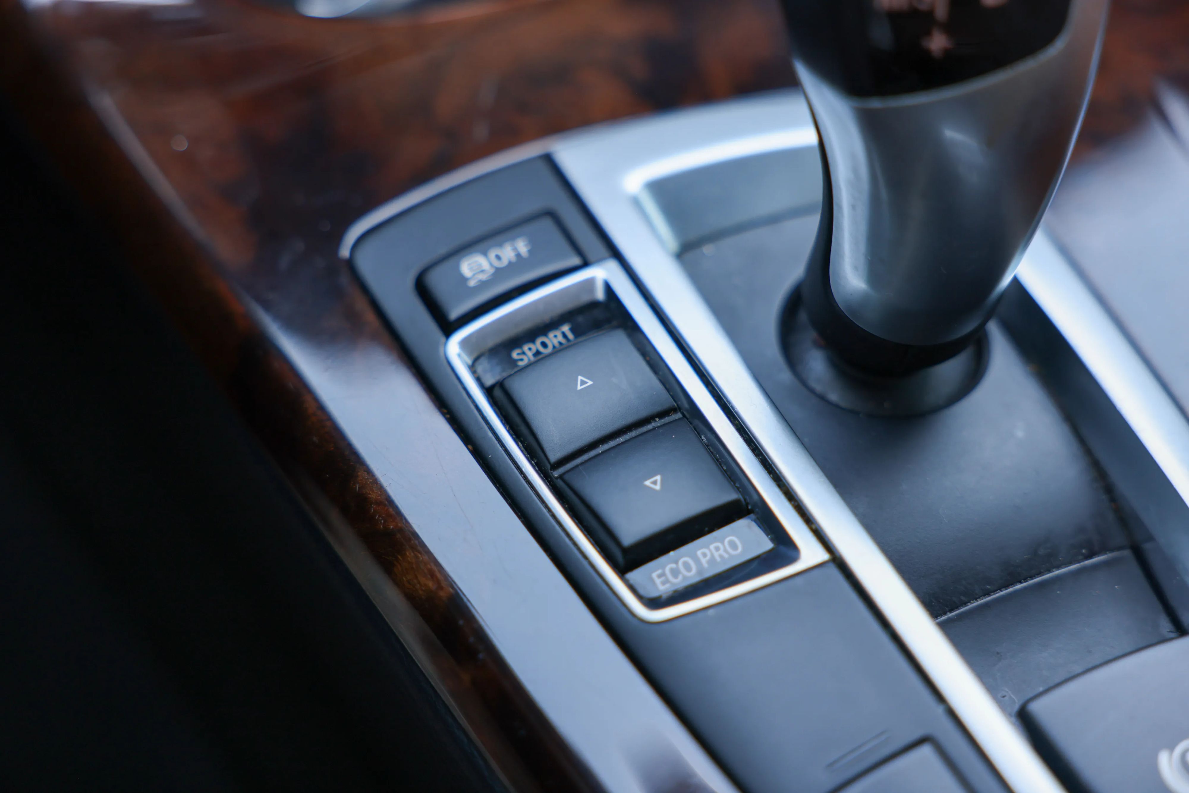 car-image-025