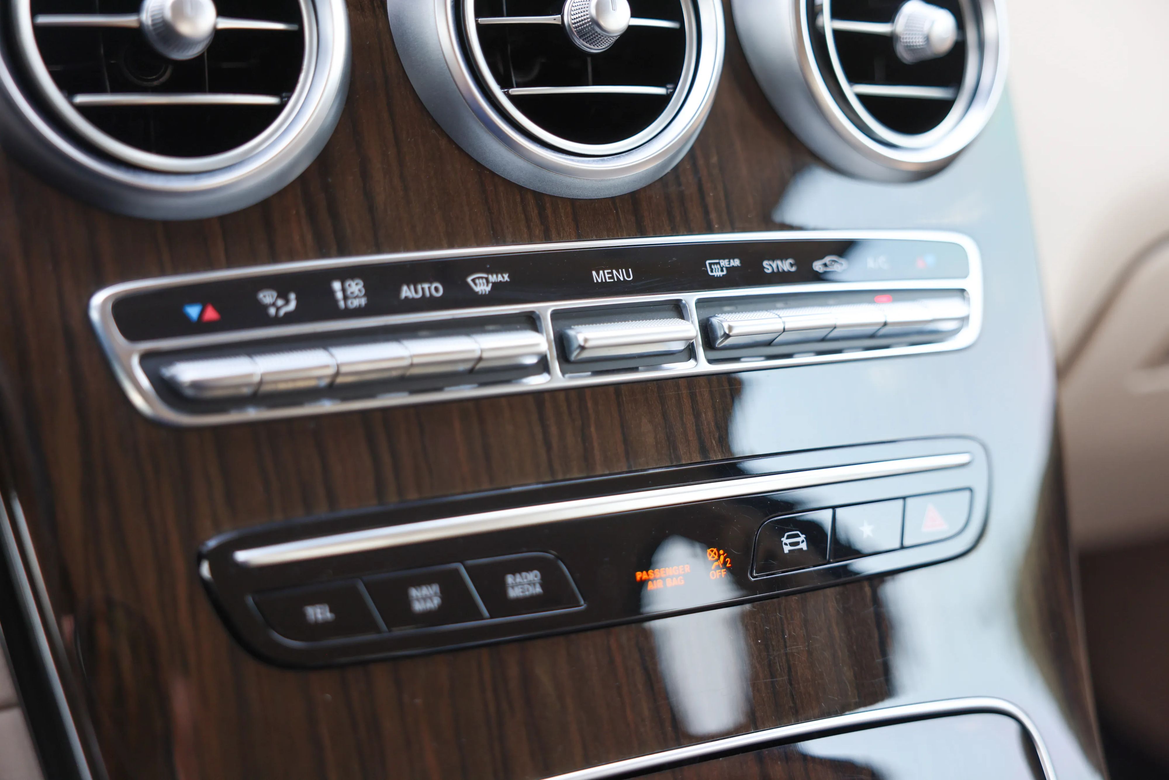 car-image-024