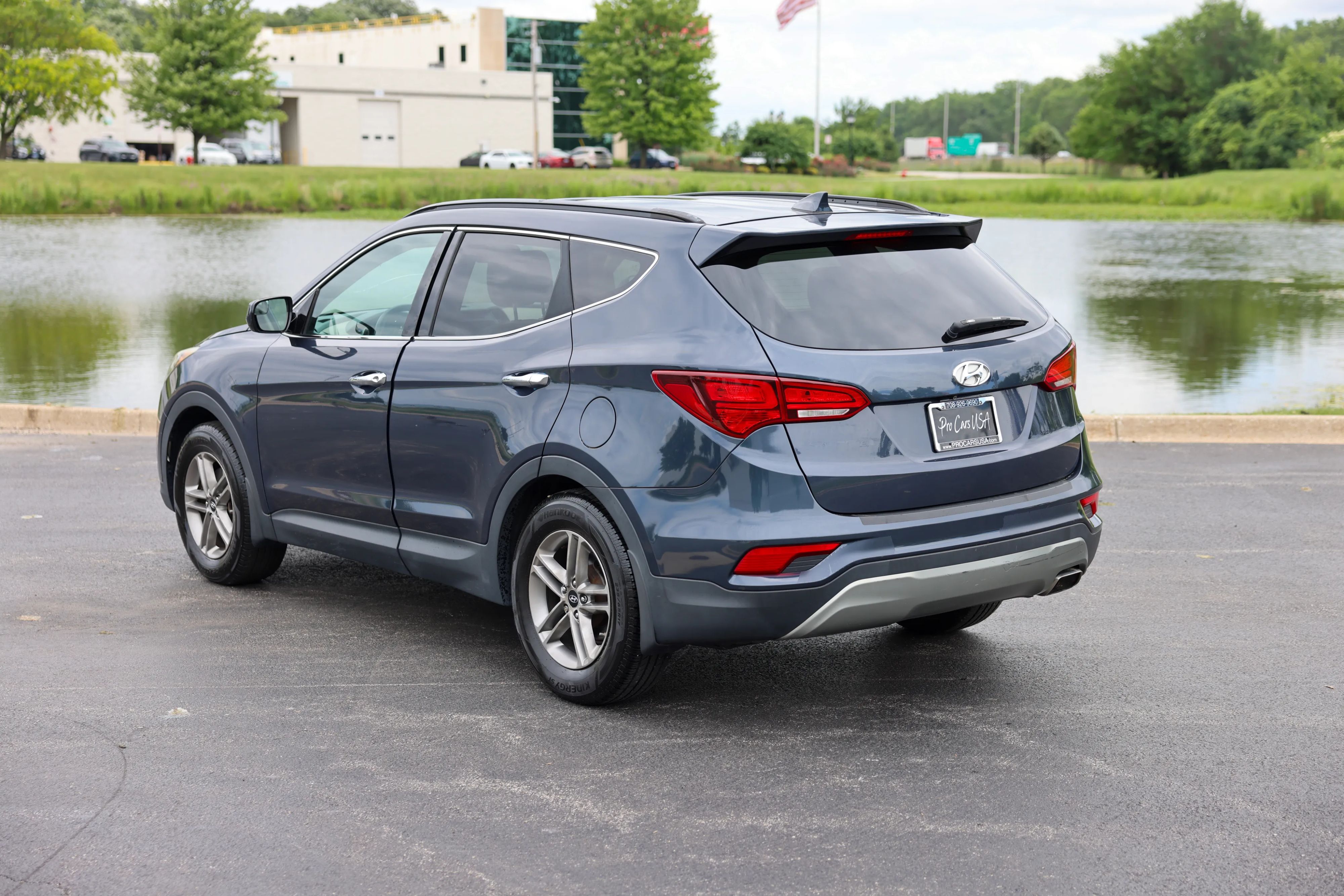 car-image-012