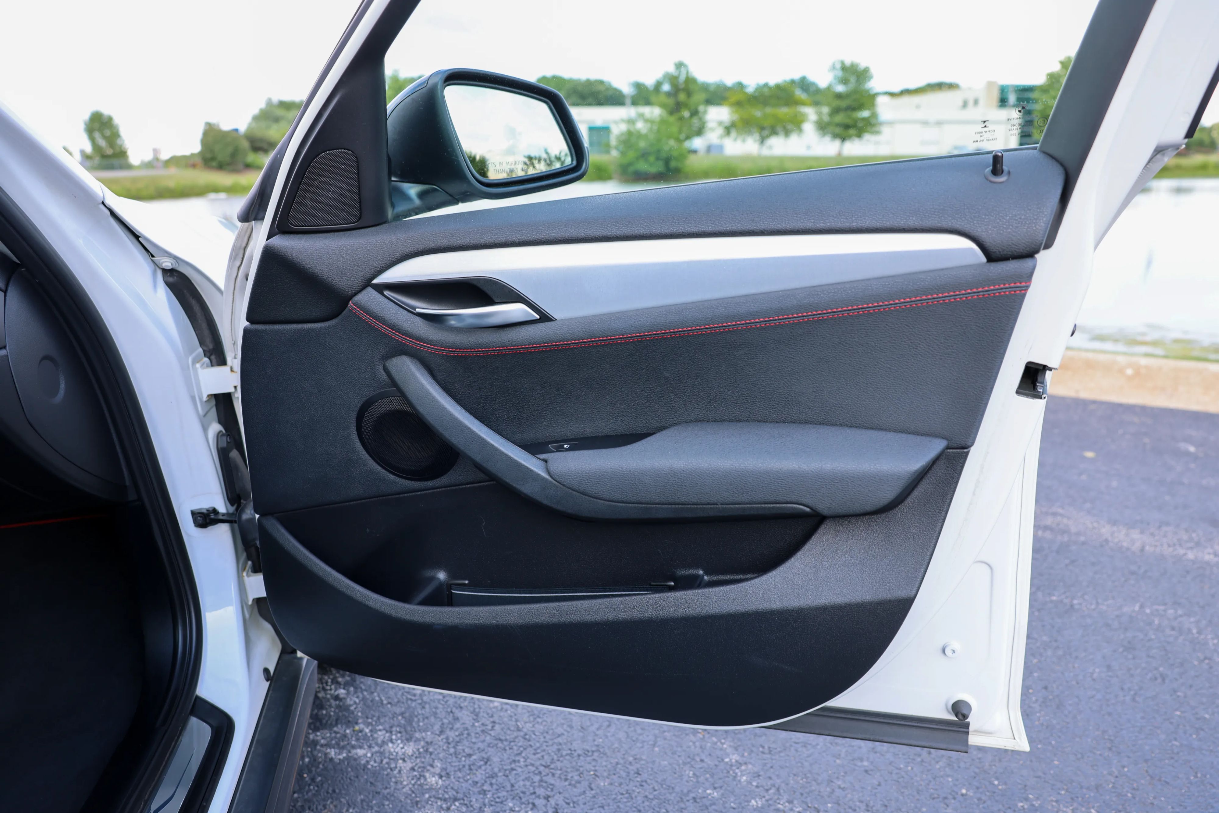 car-image-033