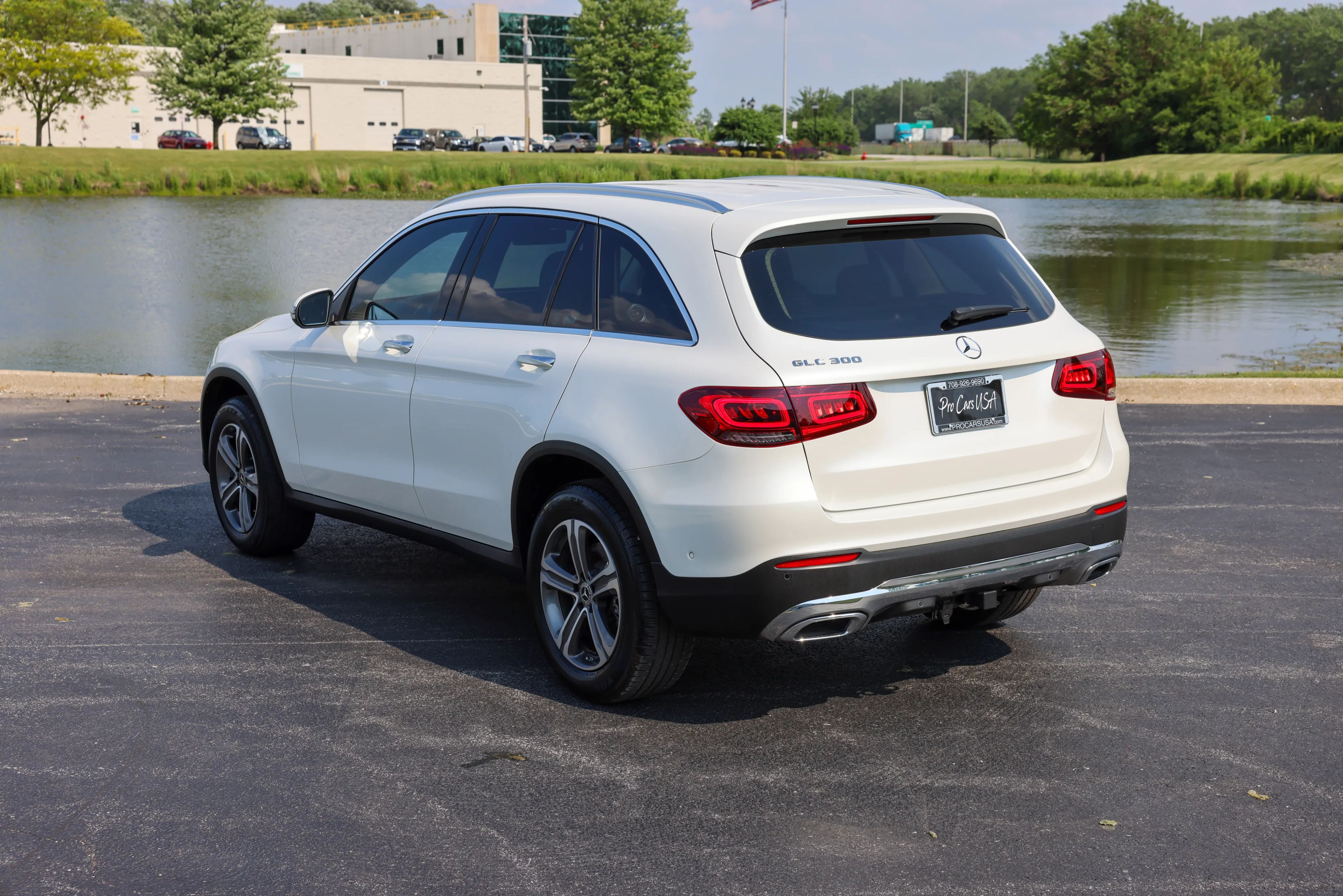car-image-012