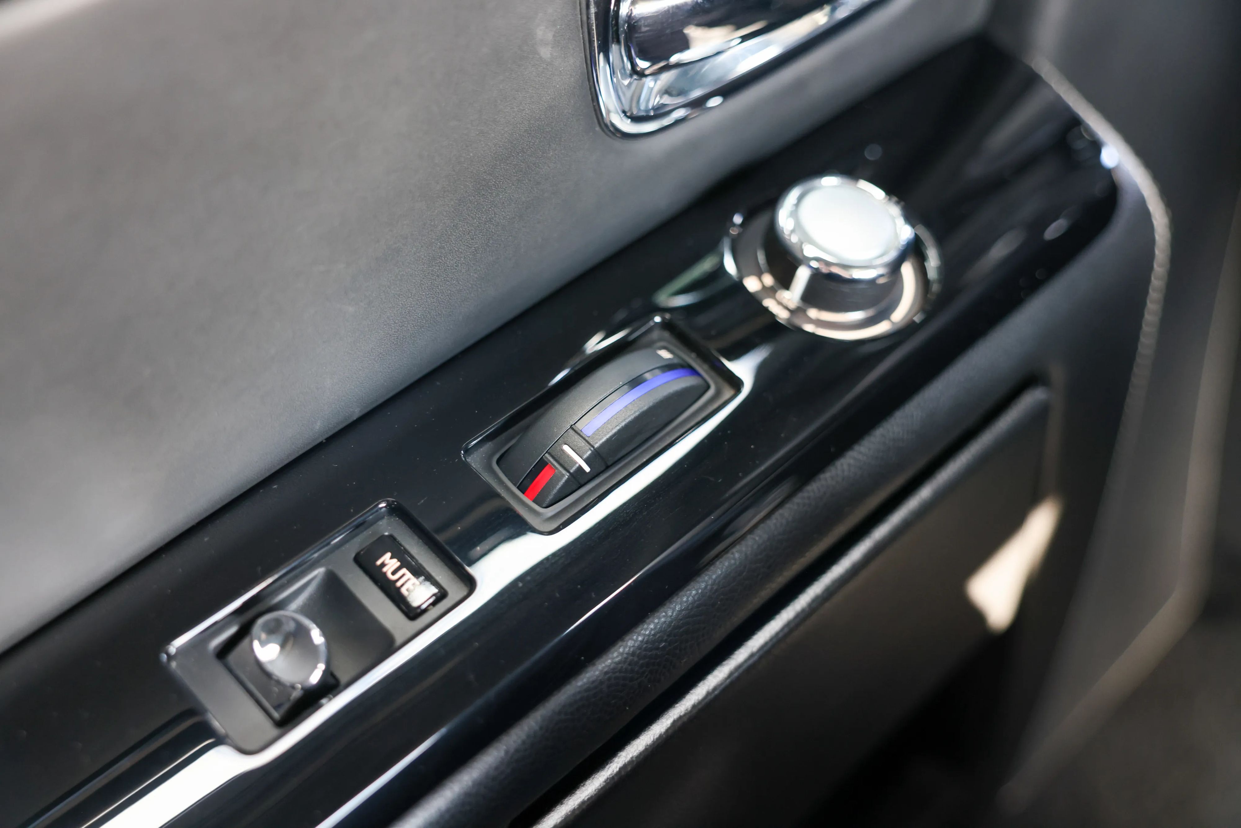 car-image-033