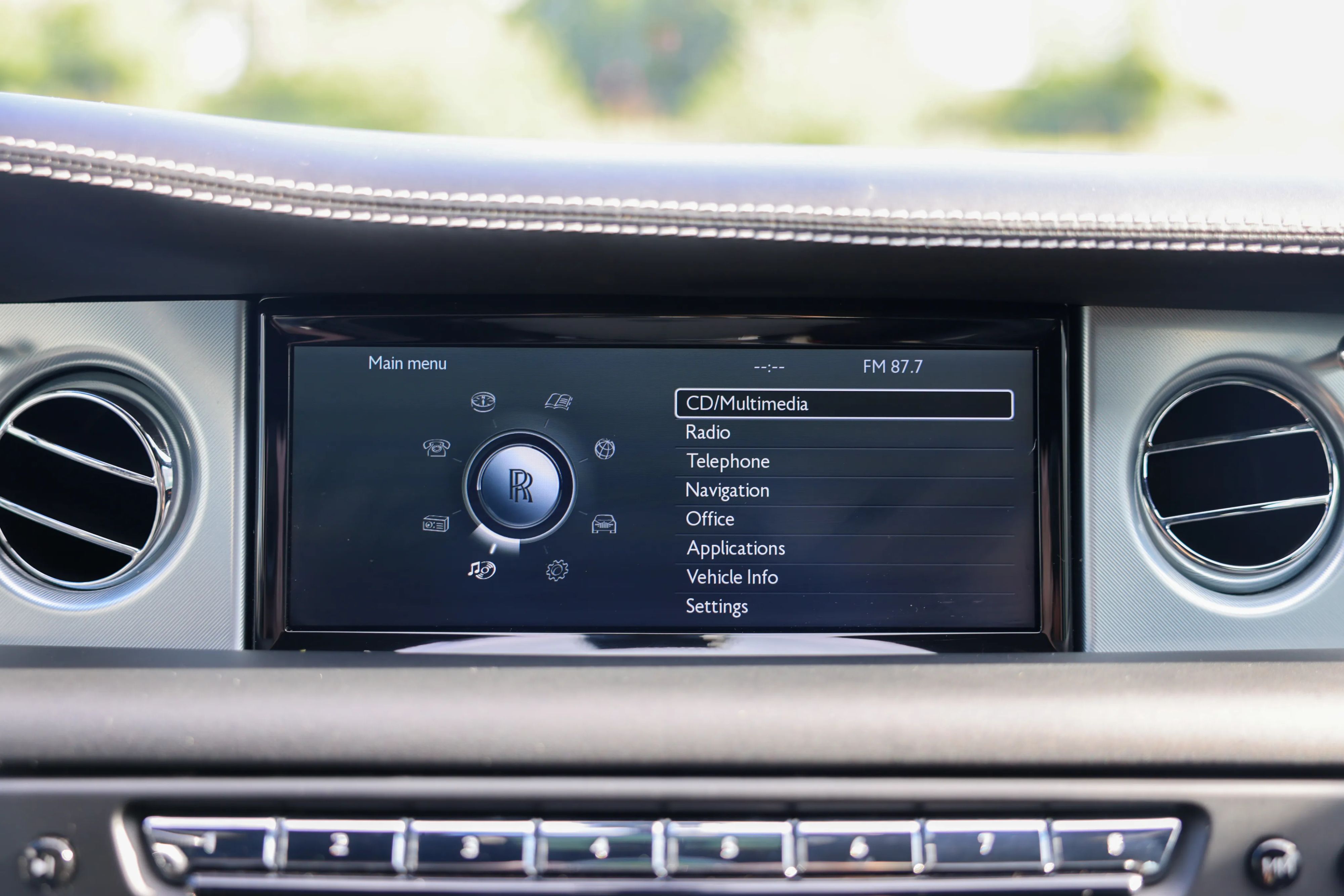 car-image-023