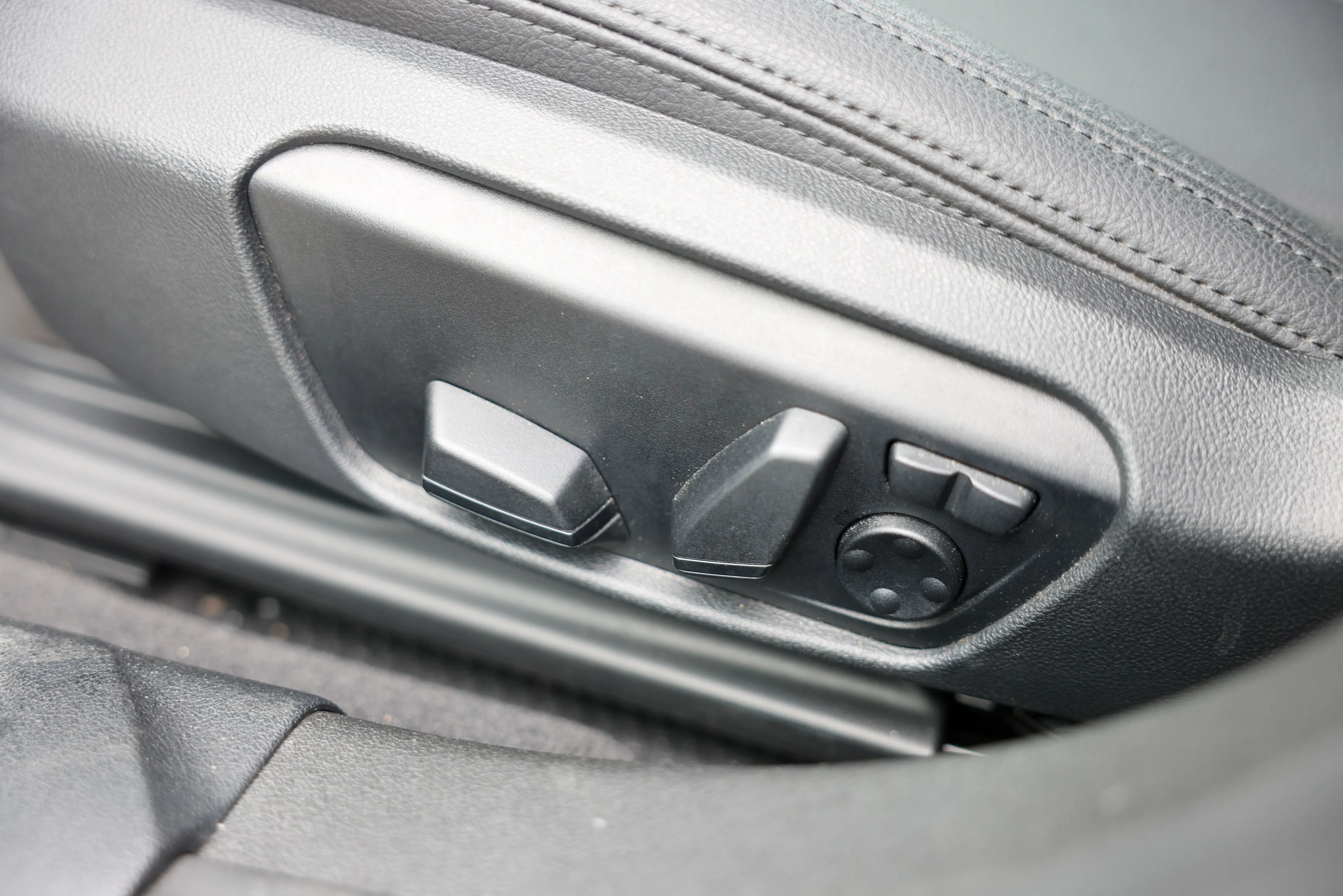 car-image-016