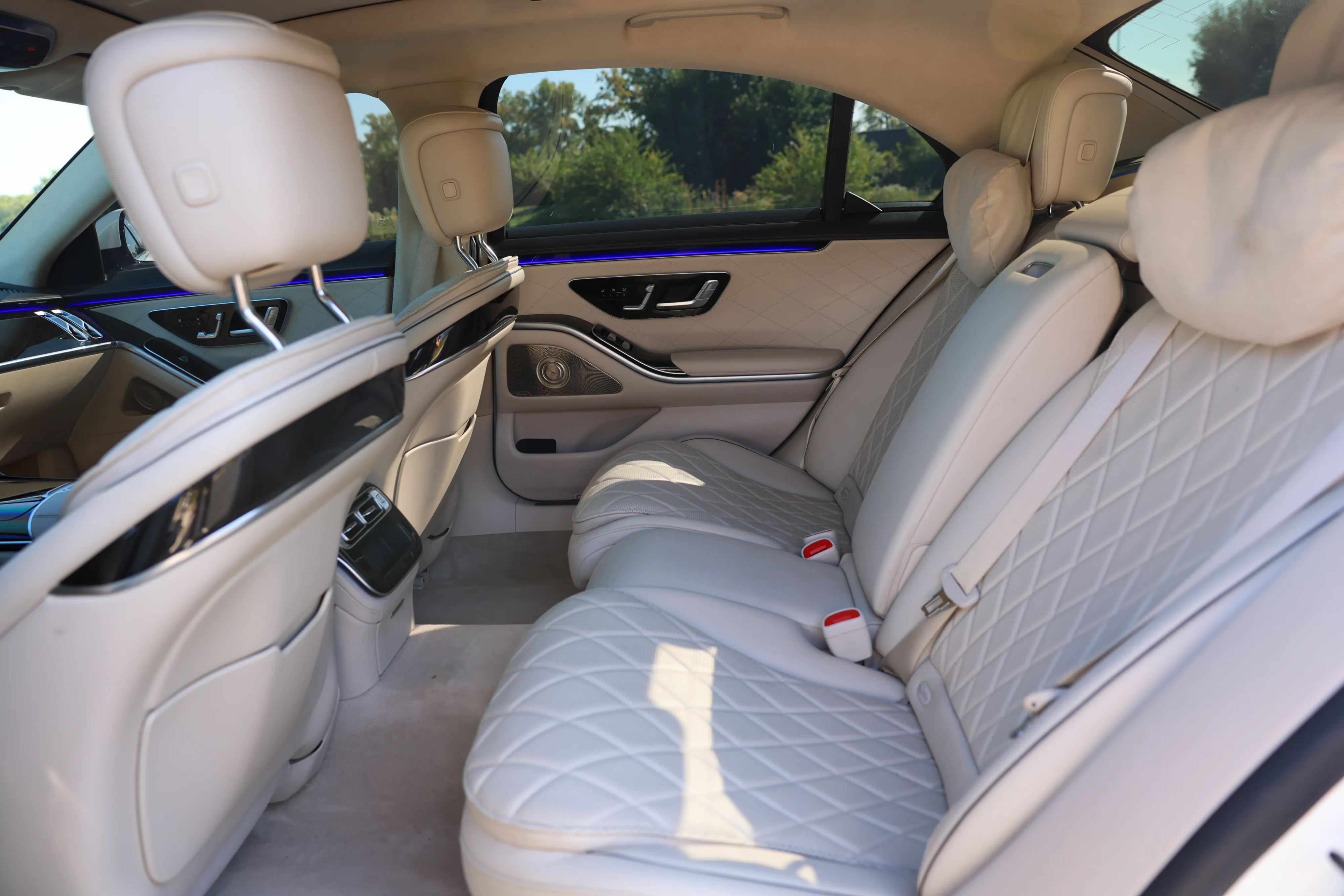 car-image-025