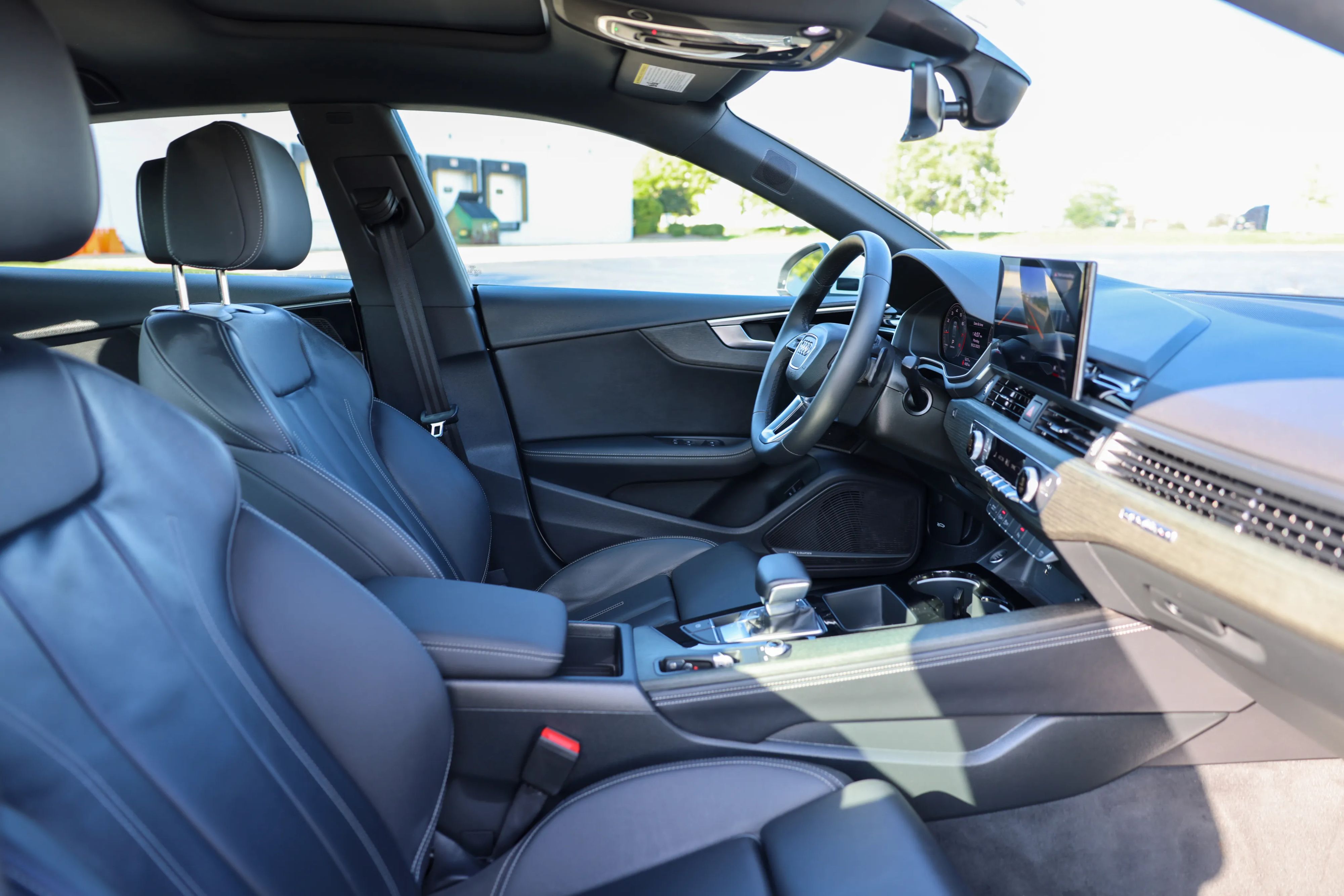 car-image-036
