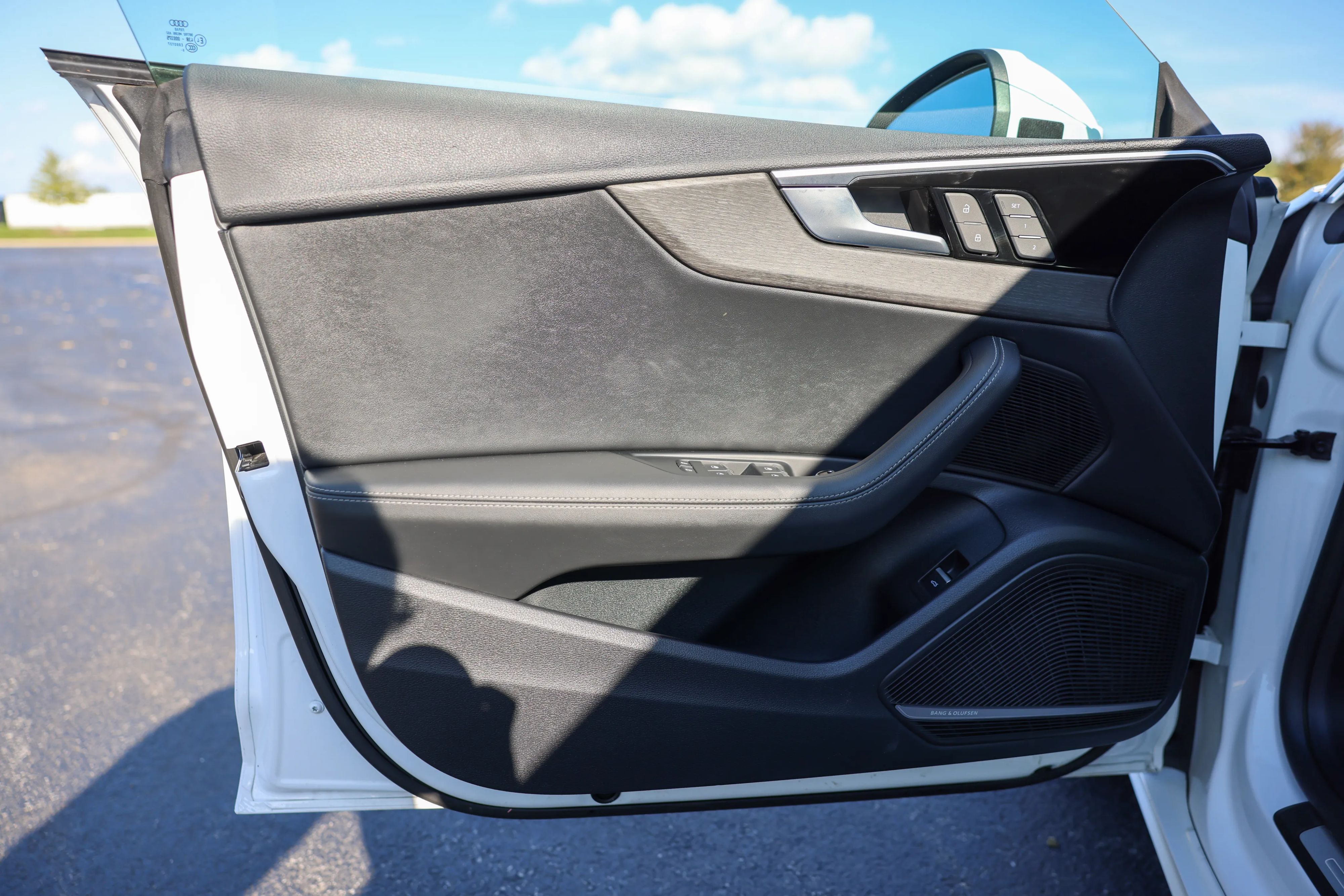 car-image-013