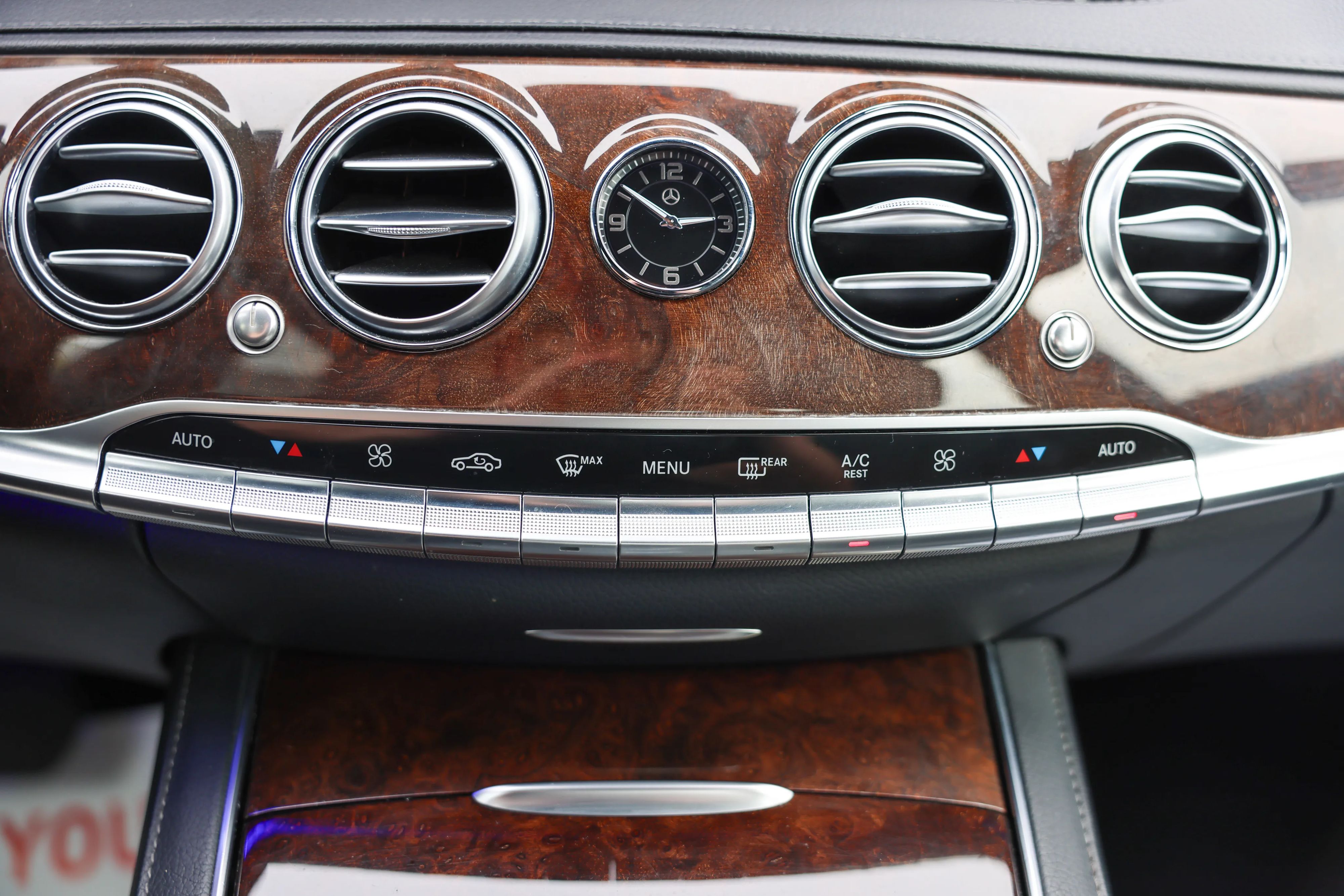 car-image-025