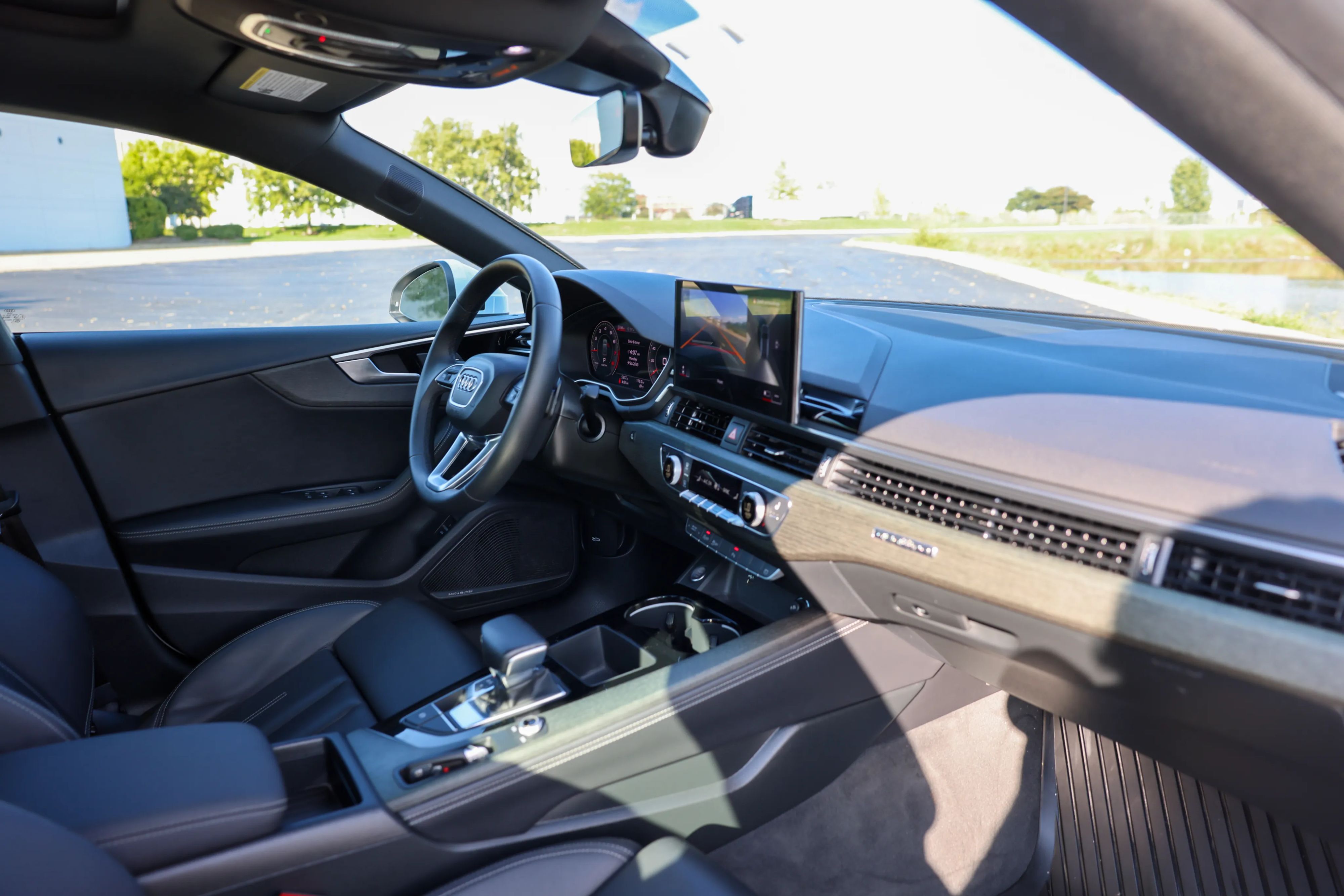 car-image-035