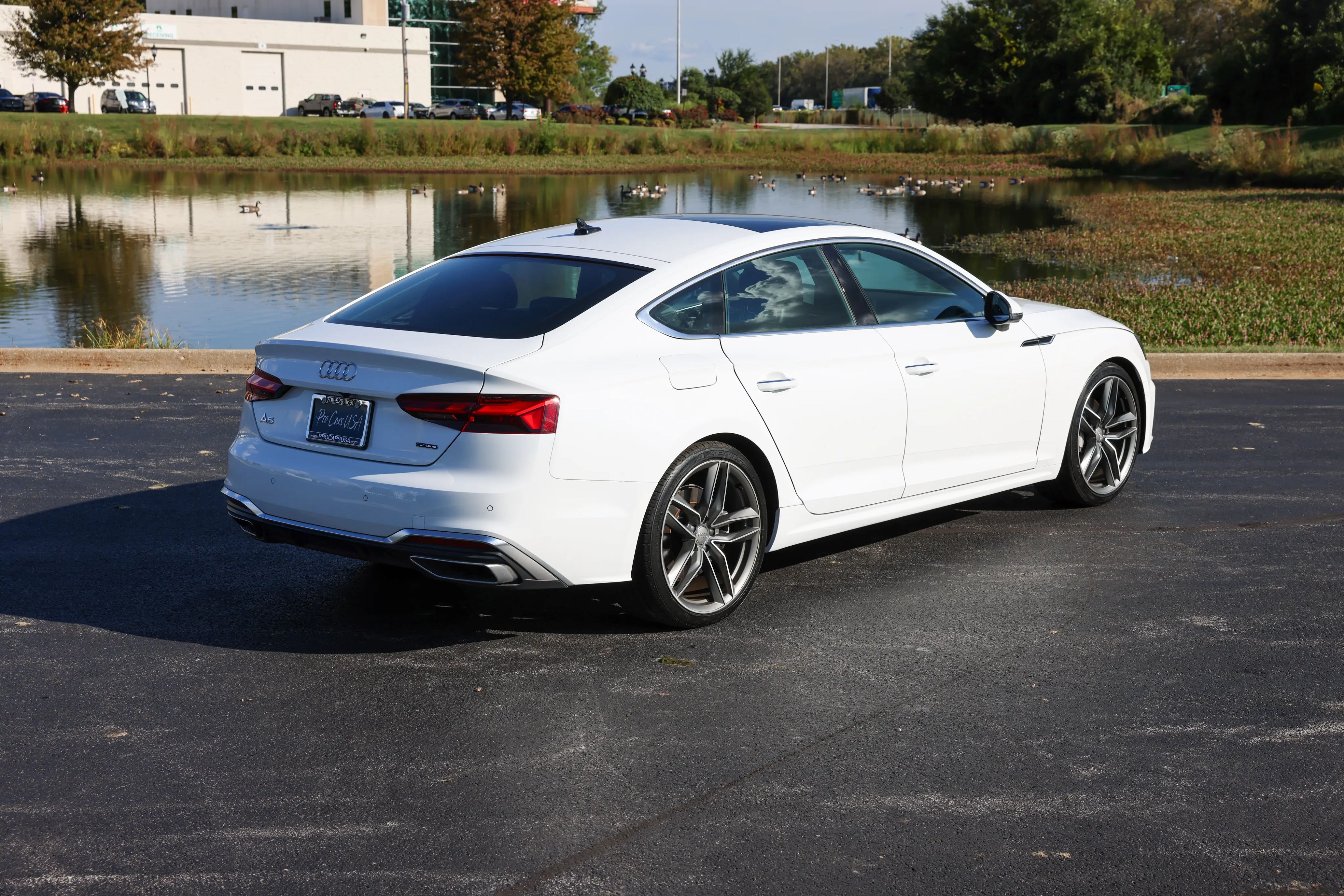 car-image-08