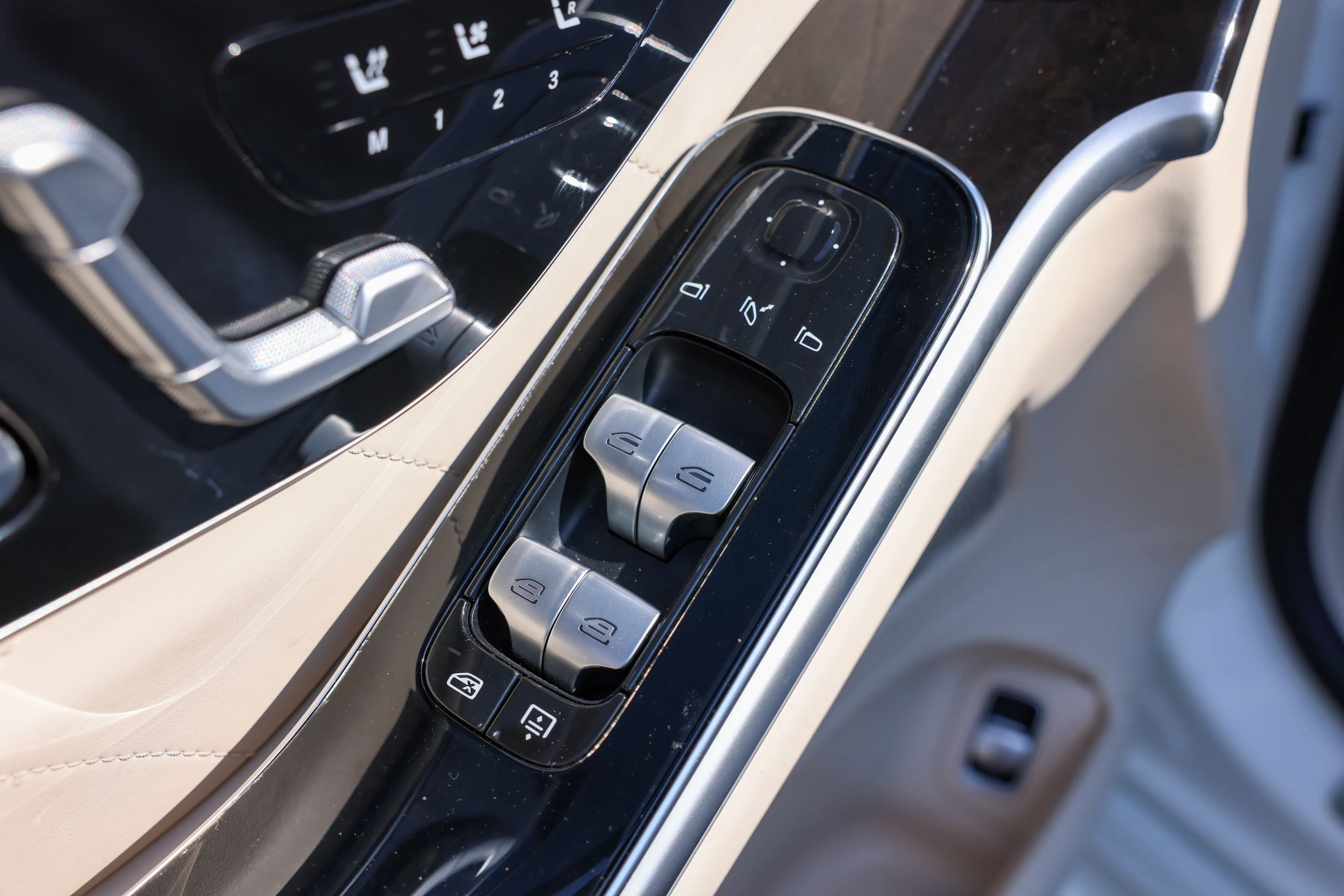 car-image-015