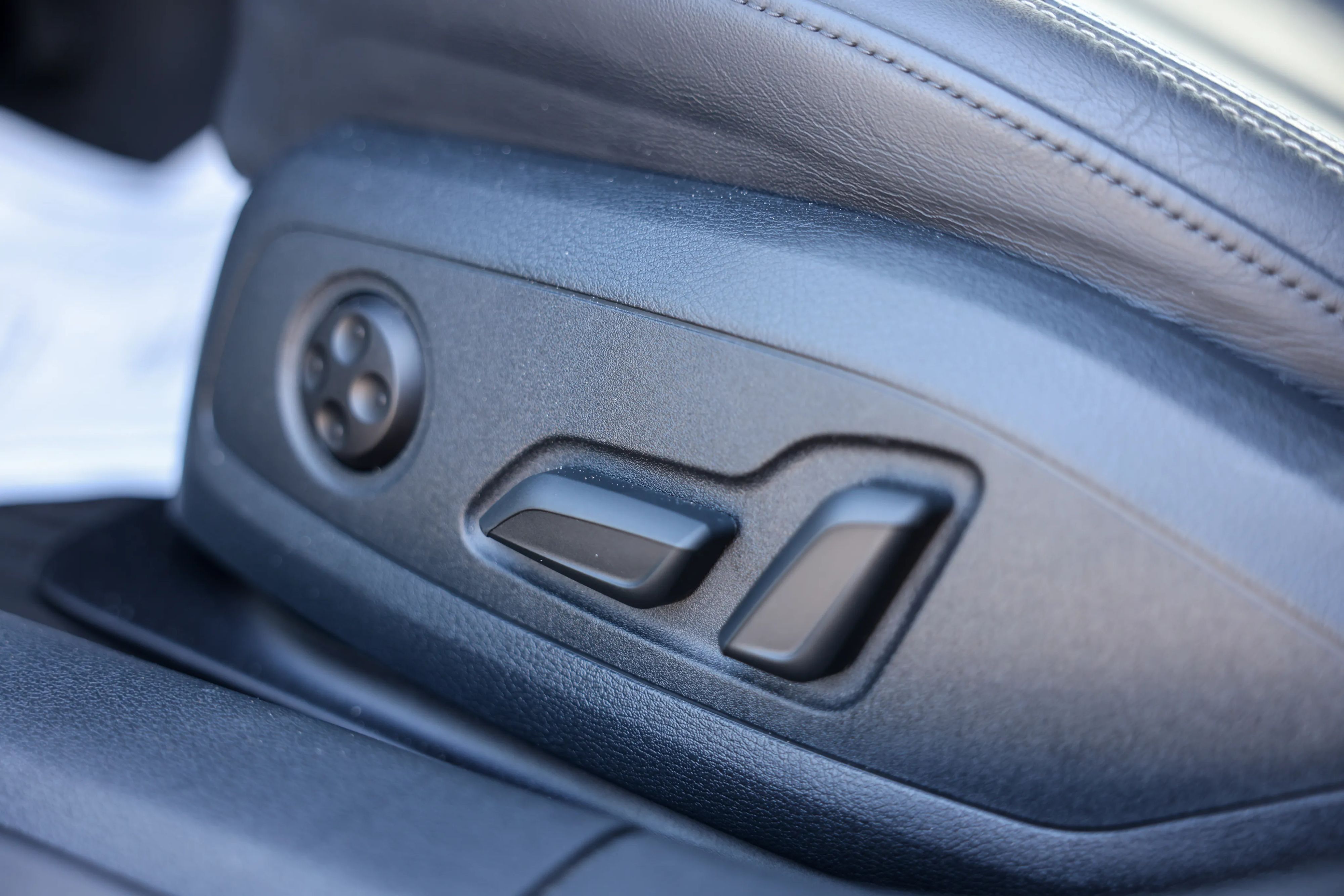 car-image-016