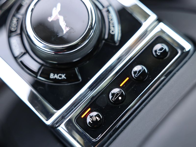 car-image-039