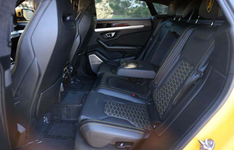 car-image-026