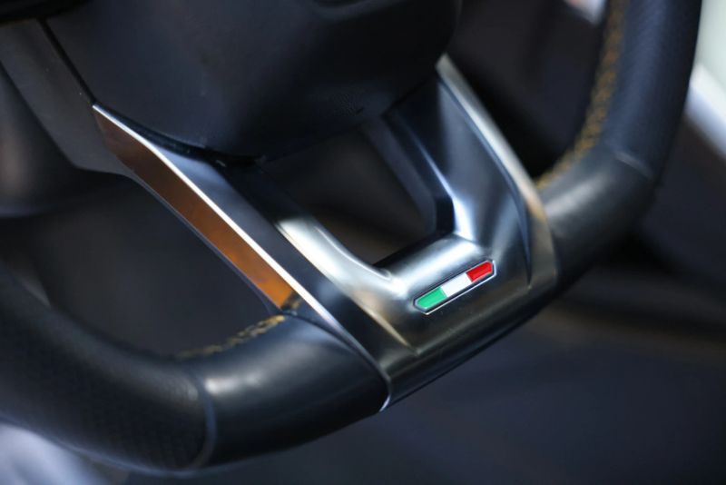 car-image-039