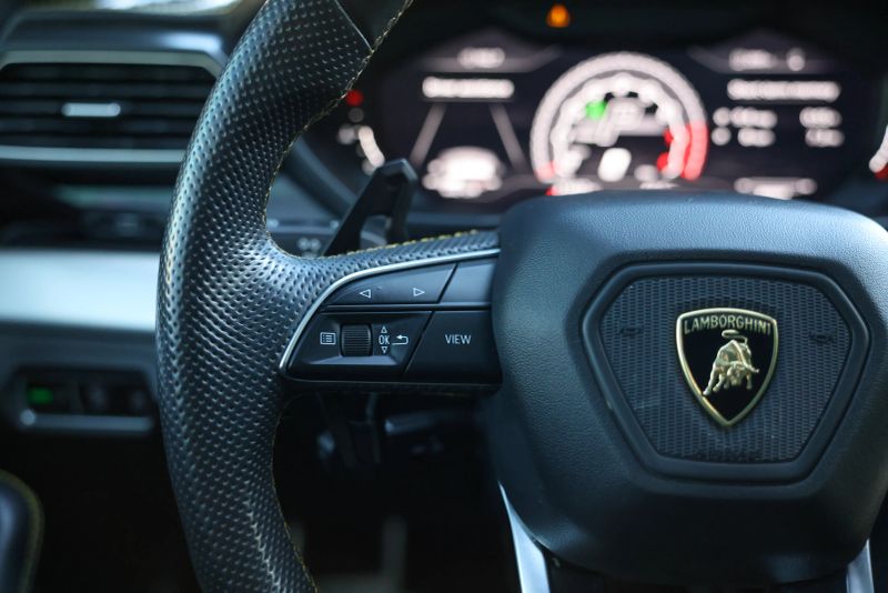 car-image-042