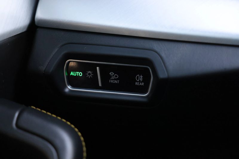 car-image-017