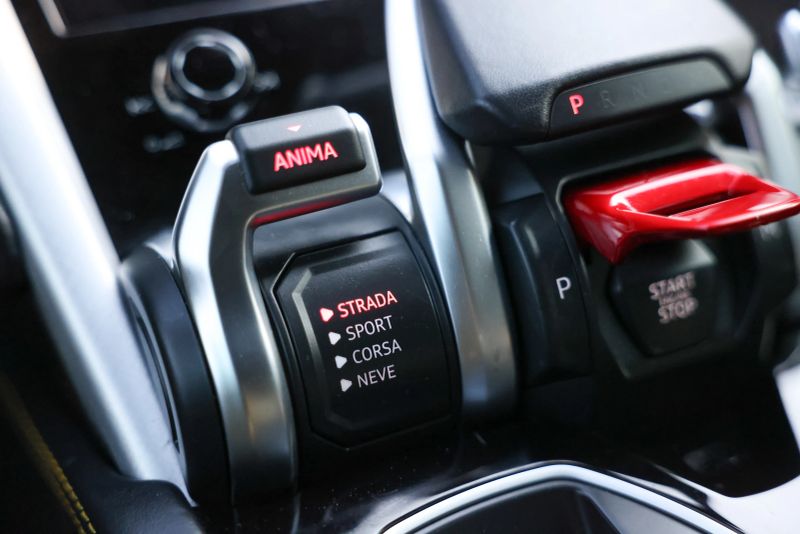 car-image-033