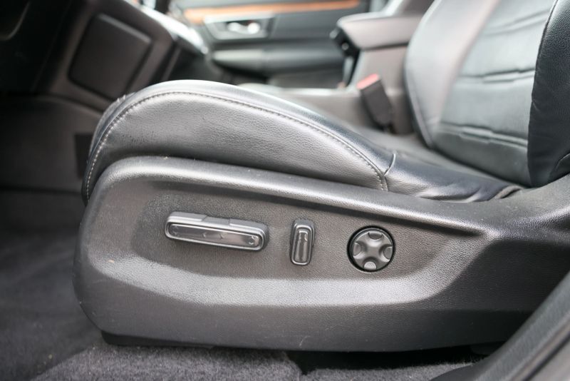 car-image-022