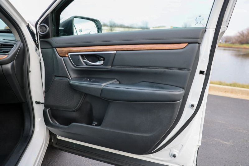 car-image-038