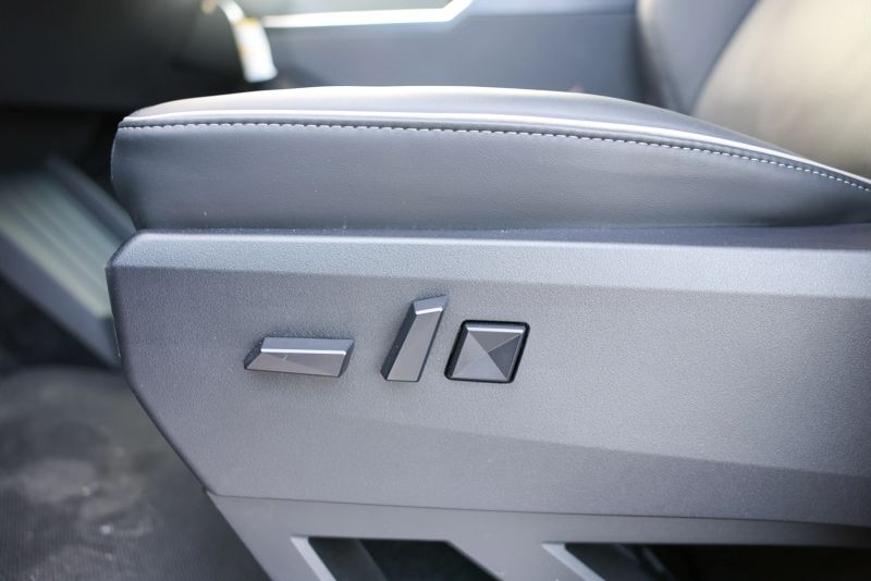car-image-020