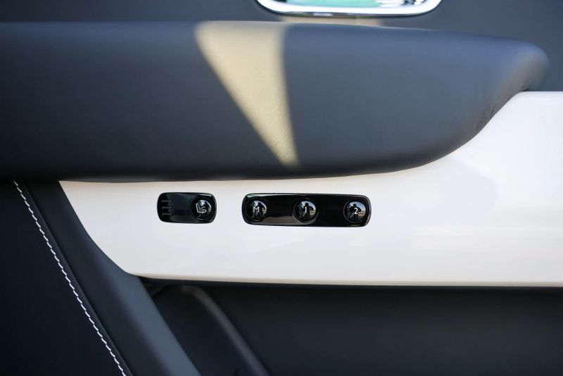 car-image-035