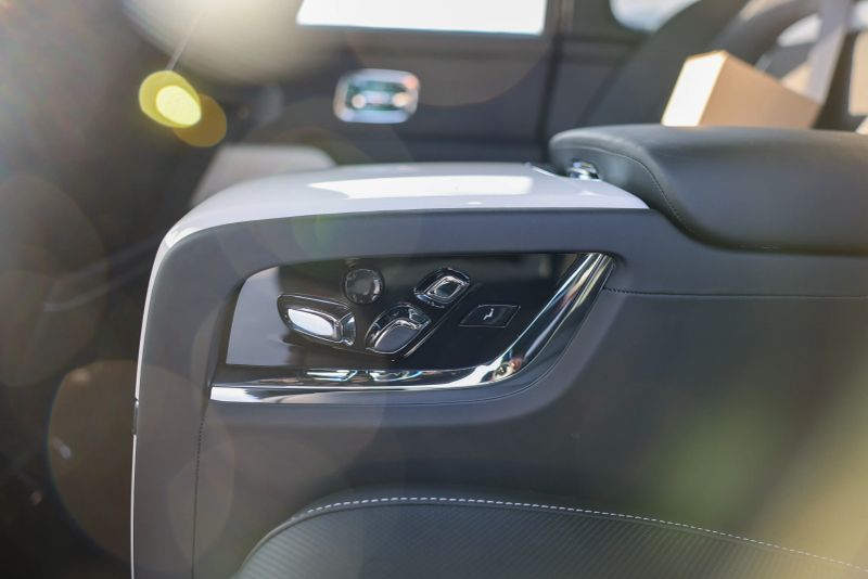 car-image-038