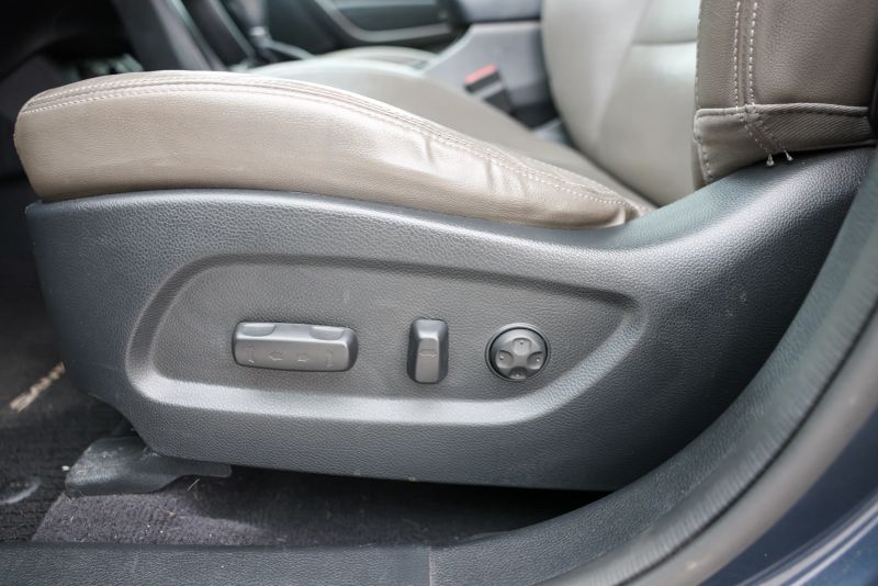 car-image-018