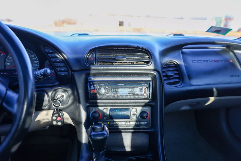 car-image-020