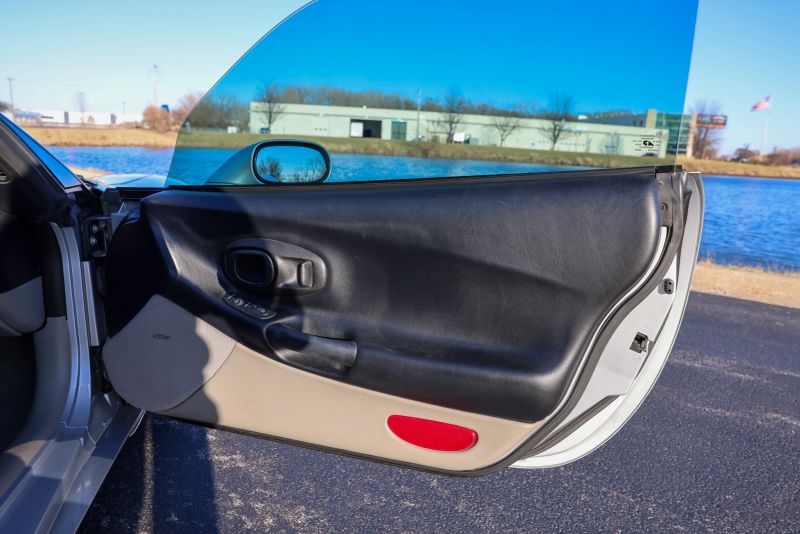 car-image-022