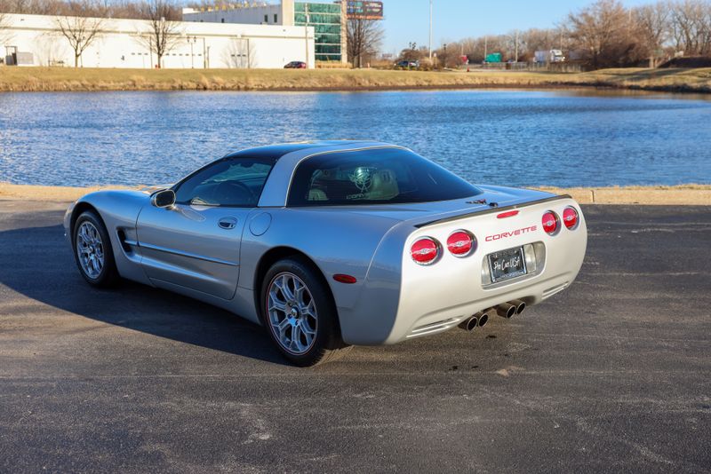 car-image-014