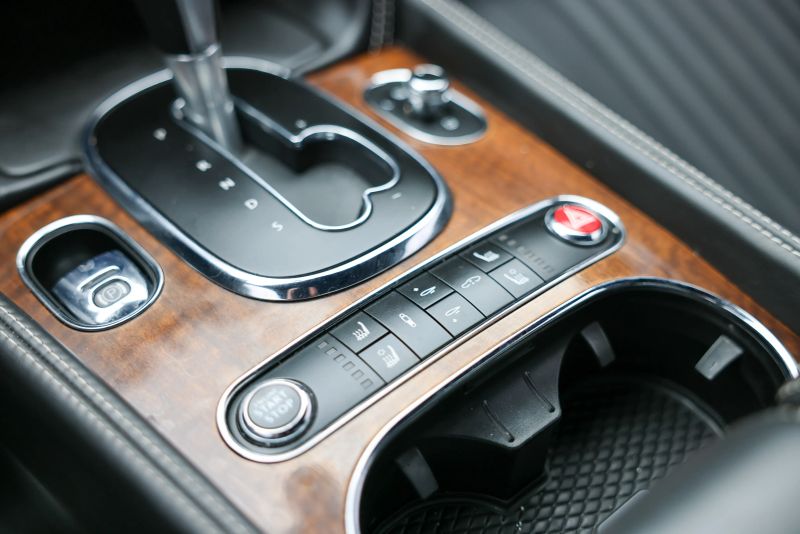 car-image-026