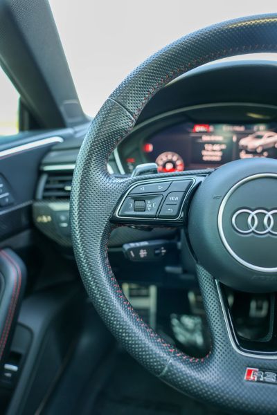 car-image-024