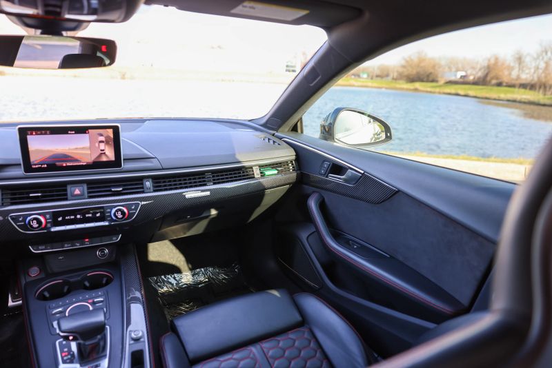 car-image-038