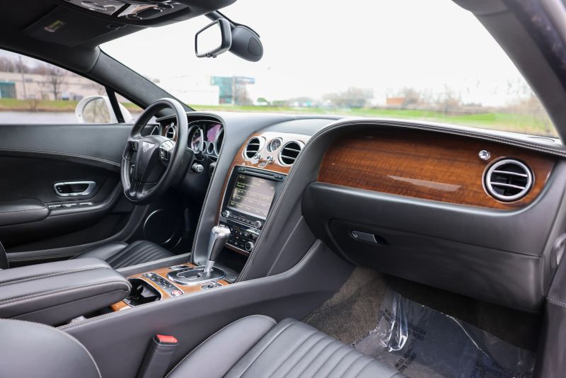 car-image-033