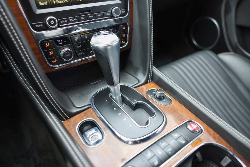 car-image-025