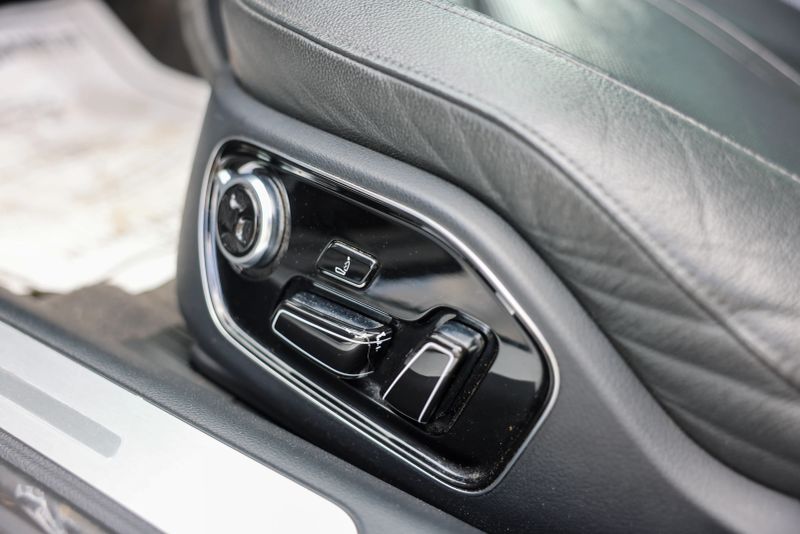 car-image-017