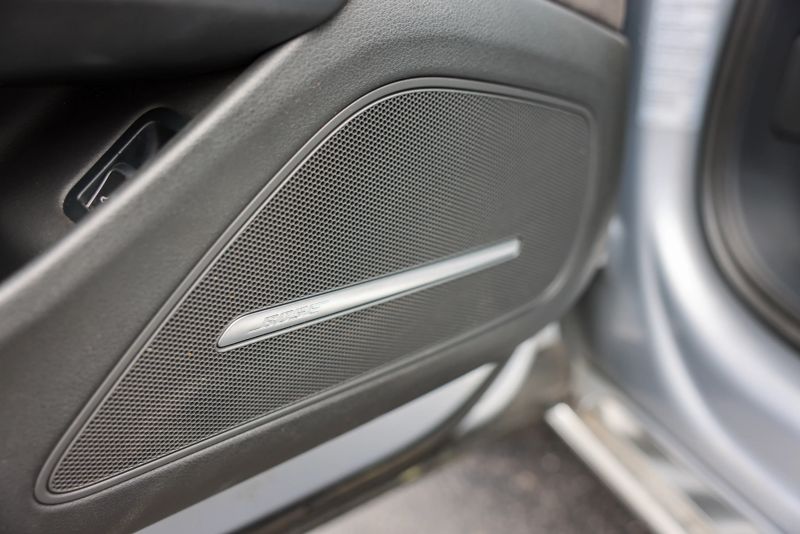 car-image-016