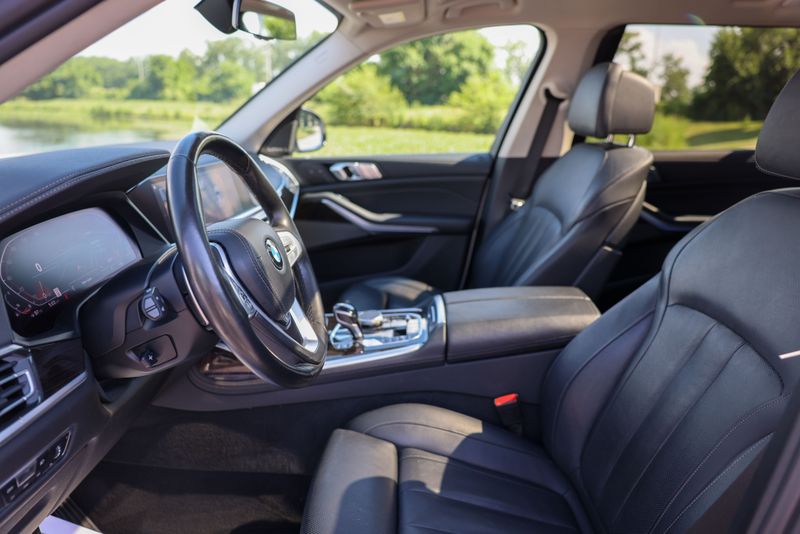 car-image-018