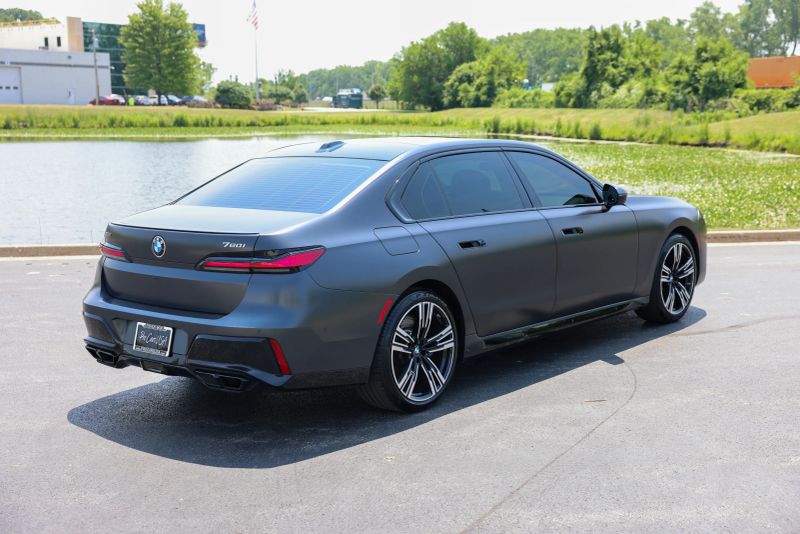 car-image-08