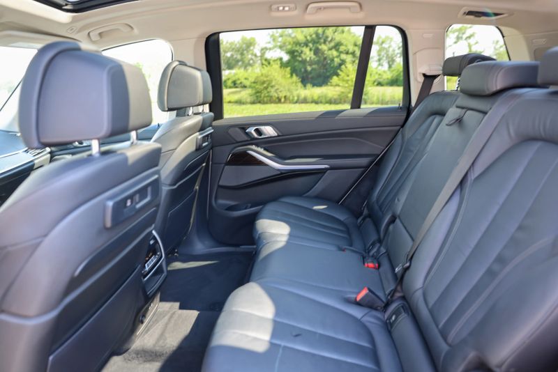 car-image-026