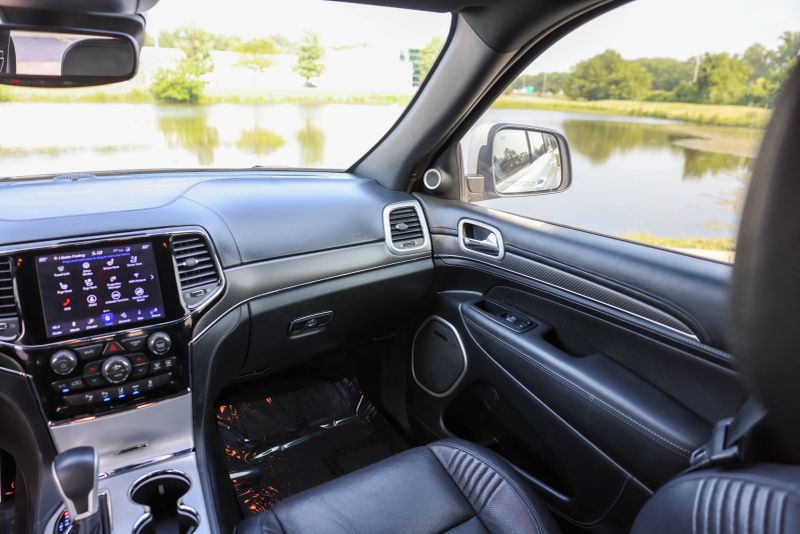 car-image-034