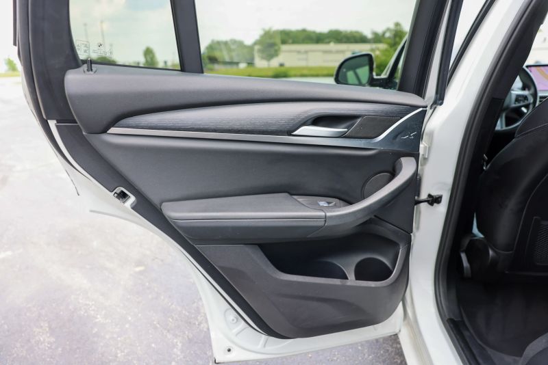 car-image-028