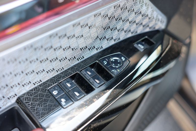 car-image-016