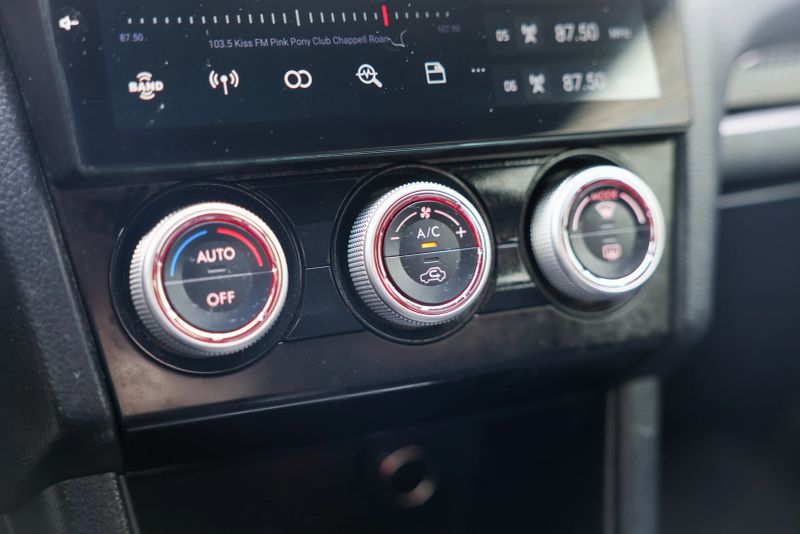 car-image-024