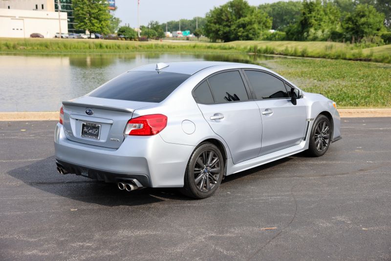 car-image-08