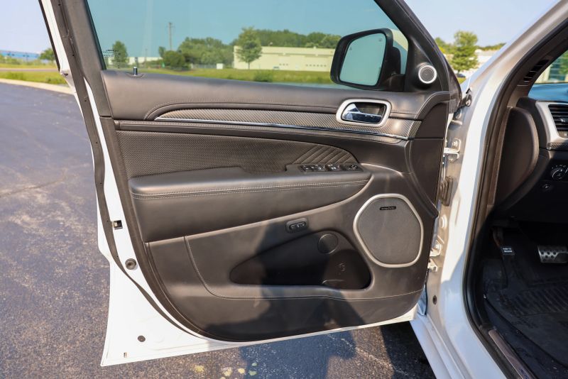 car-image-013