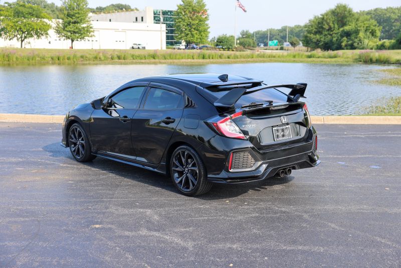 car-image-012