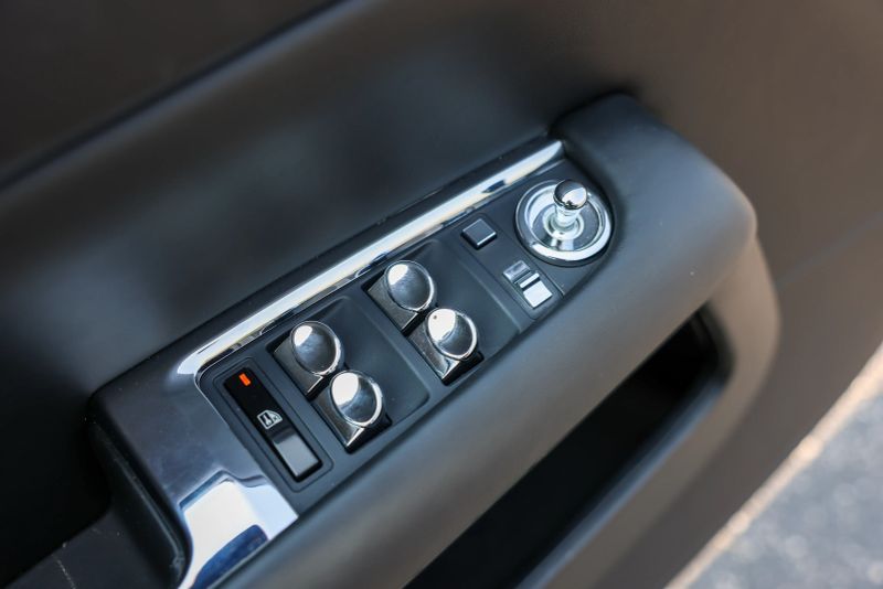 car-image-017