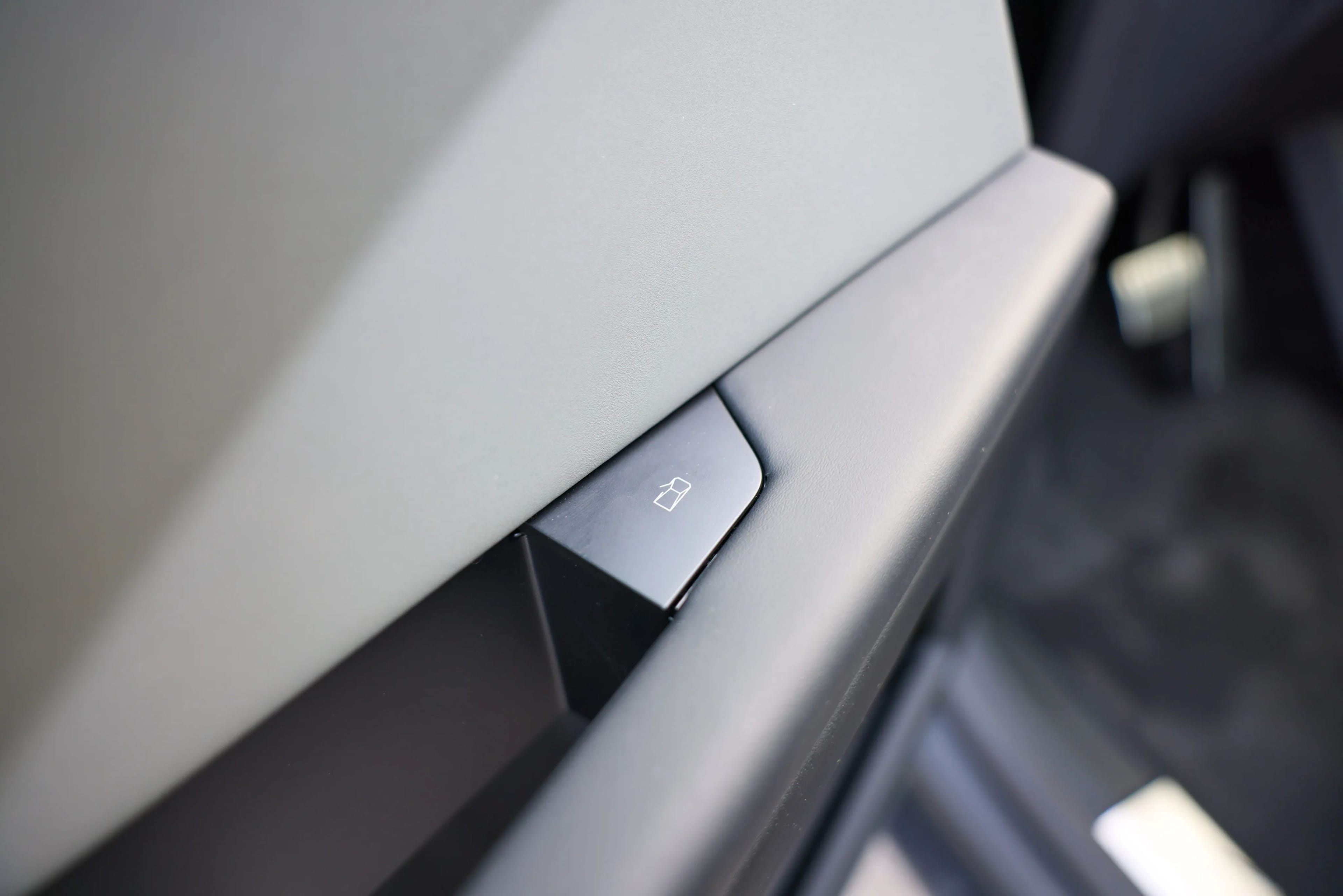 car-image-019